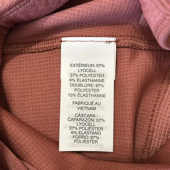 Vuori SET Bayview Thermal Crop Top & Legging Rosewood Size Medium - Picture 3 of 7